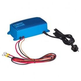 Blue smart charger ip67 12/17 (1) nema 5/15 120v victron