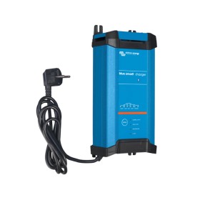 Blue smart ip22 charger 12/30 victron
